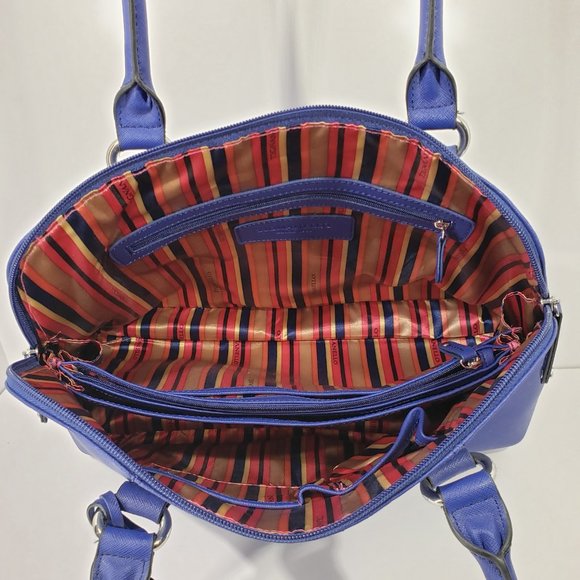 Tignanello Gorgeous Dark Blue Leather Handbag Satchel, Classic Shape and Color - Picture 10 of 13